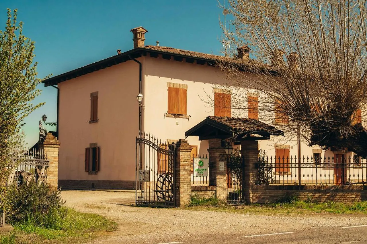 Alloggio per agriturismo Agriturismo Garzole Castelfranco Emilia Italia